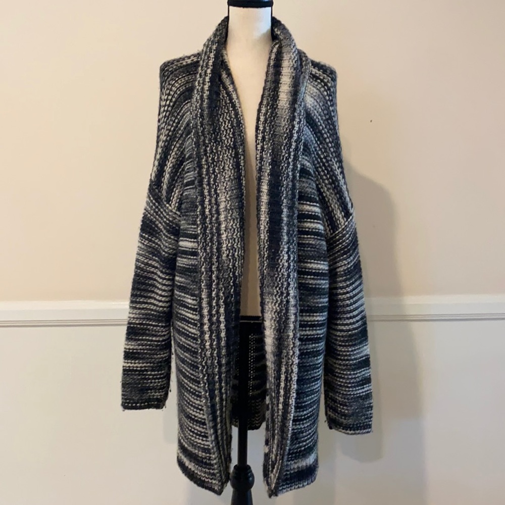 Bella Luxx Plush Cardigan Sweater
